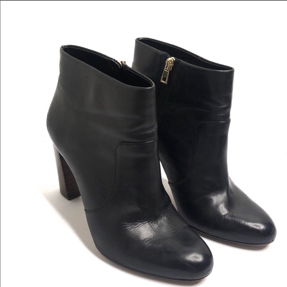 Ann Taylor faux leather ankle boots tan block heel